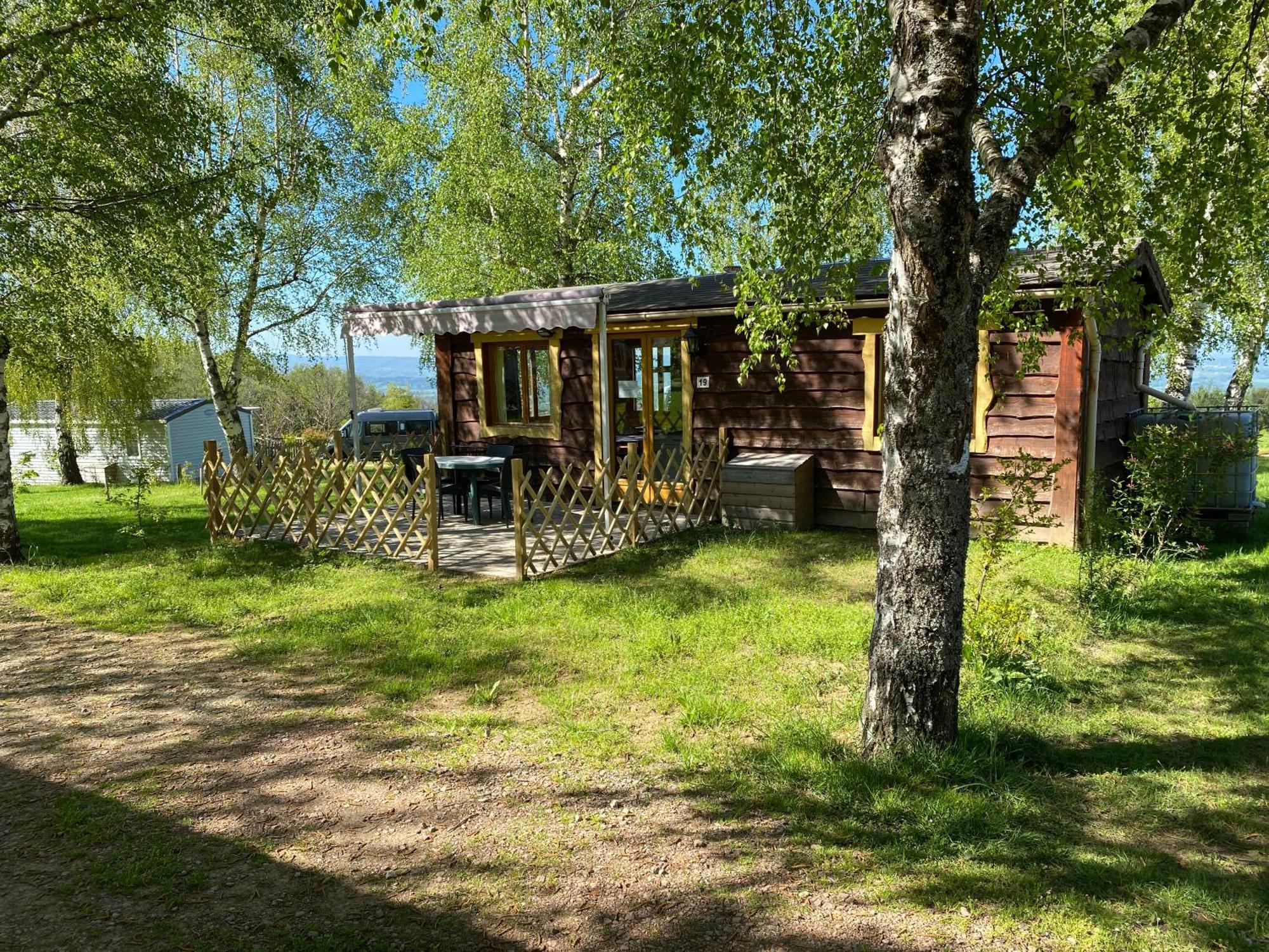 Camping Le Montbartoux Vollore-Ville Eksteriør bilde