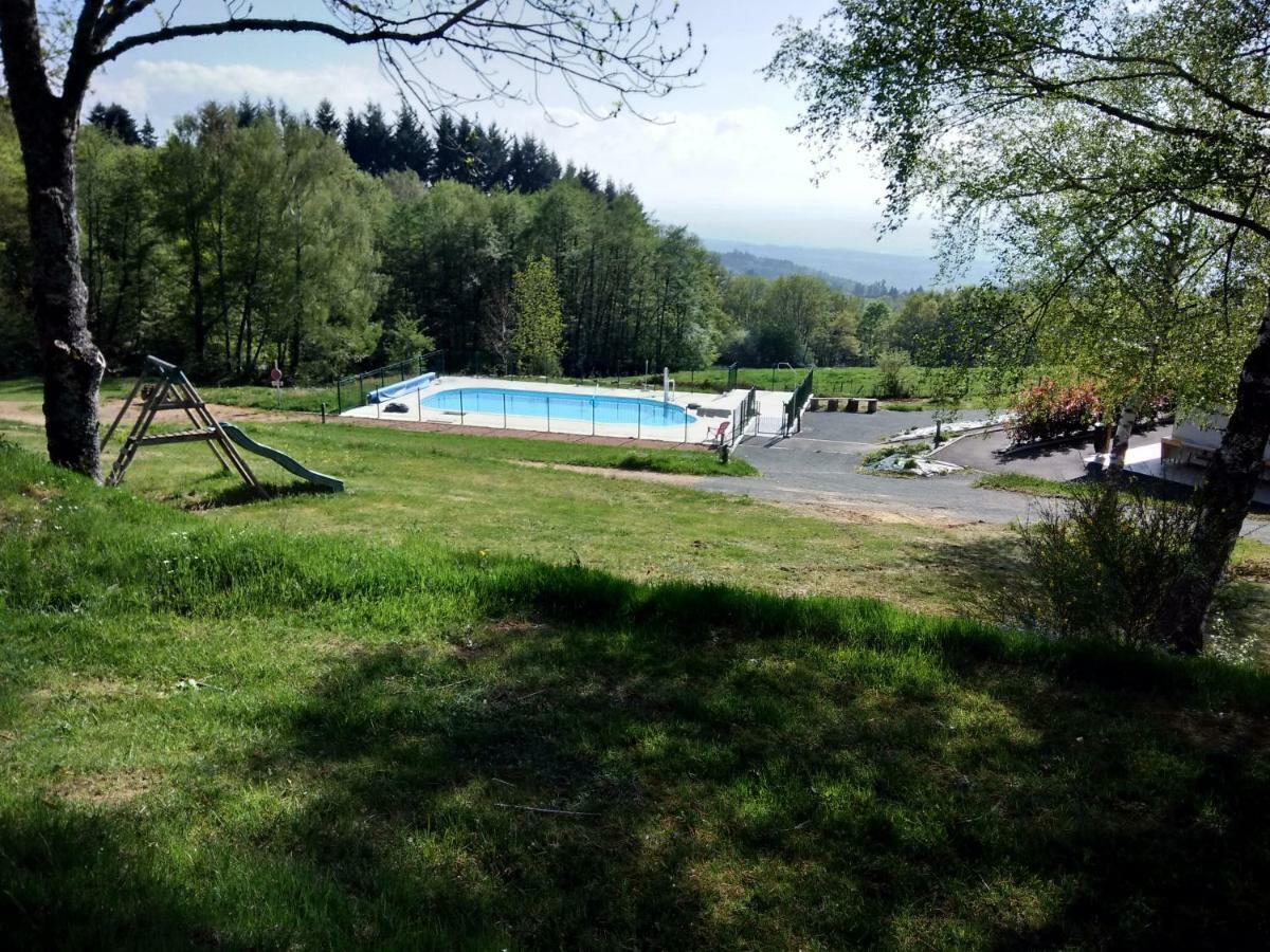 Camping Le Montbartoux Vollore-Ville Eksteriør bilde