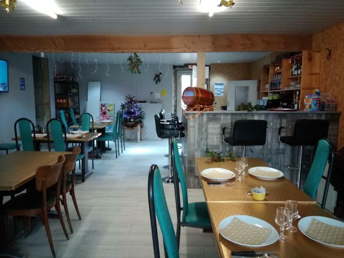 Camping Le Montbartoux Vollore-Ville Eksteriør bilde